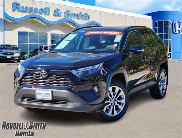 2023 Toyota RAV4 XLE Premium