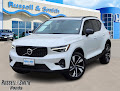 2023 Volvo XC40 B5 Plus Dark Theme