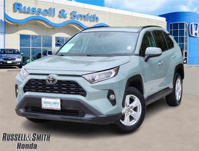 2021 Toyota RAV4 XLE