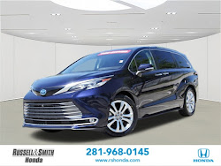 2022 Toyota Sienna Platinum
