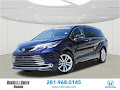 2022 Toyota Sienna Platinum