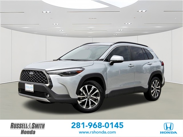 2022 Toyota Corolla Cross XLE